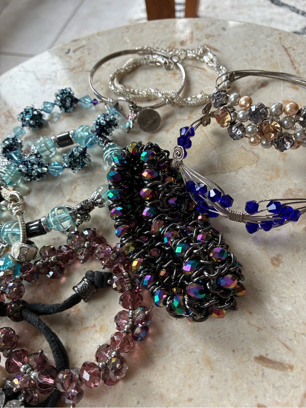 Bundle Of Bracelets, Vintage & Modern Mix - Picture 8 of 16